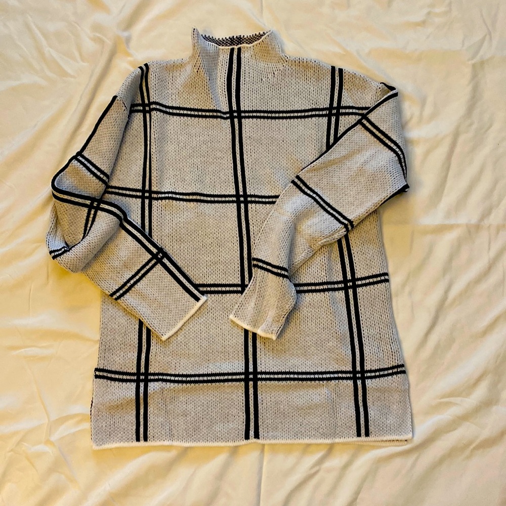 Back and White Fall sweater